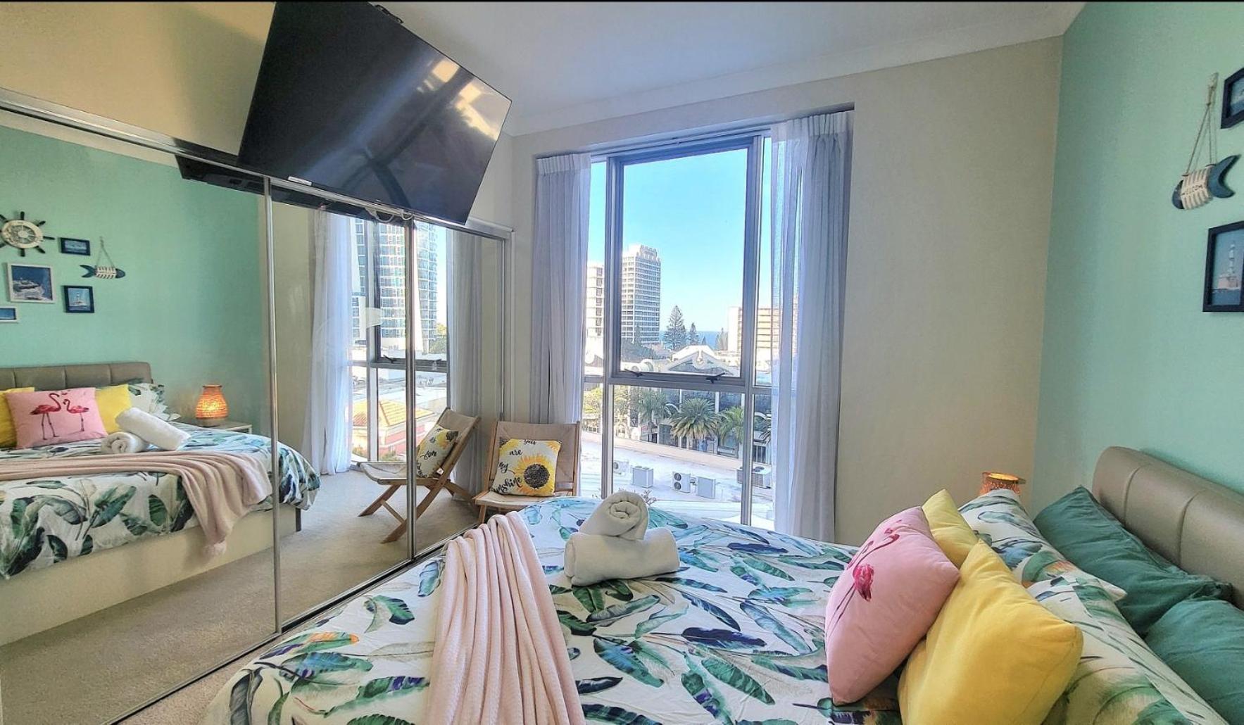 Chevron Renaissance - Self Contained & Privately Managed Apartments 黄金海岸 外观 照片
