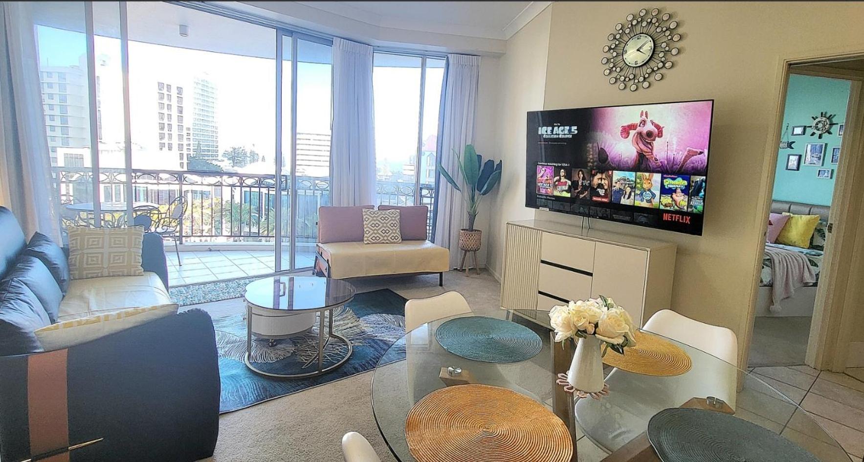 Chevron Renaissance - Self Contained & Privately Managed Apartments 黄金海岸 外观 照片